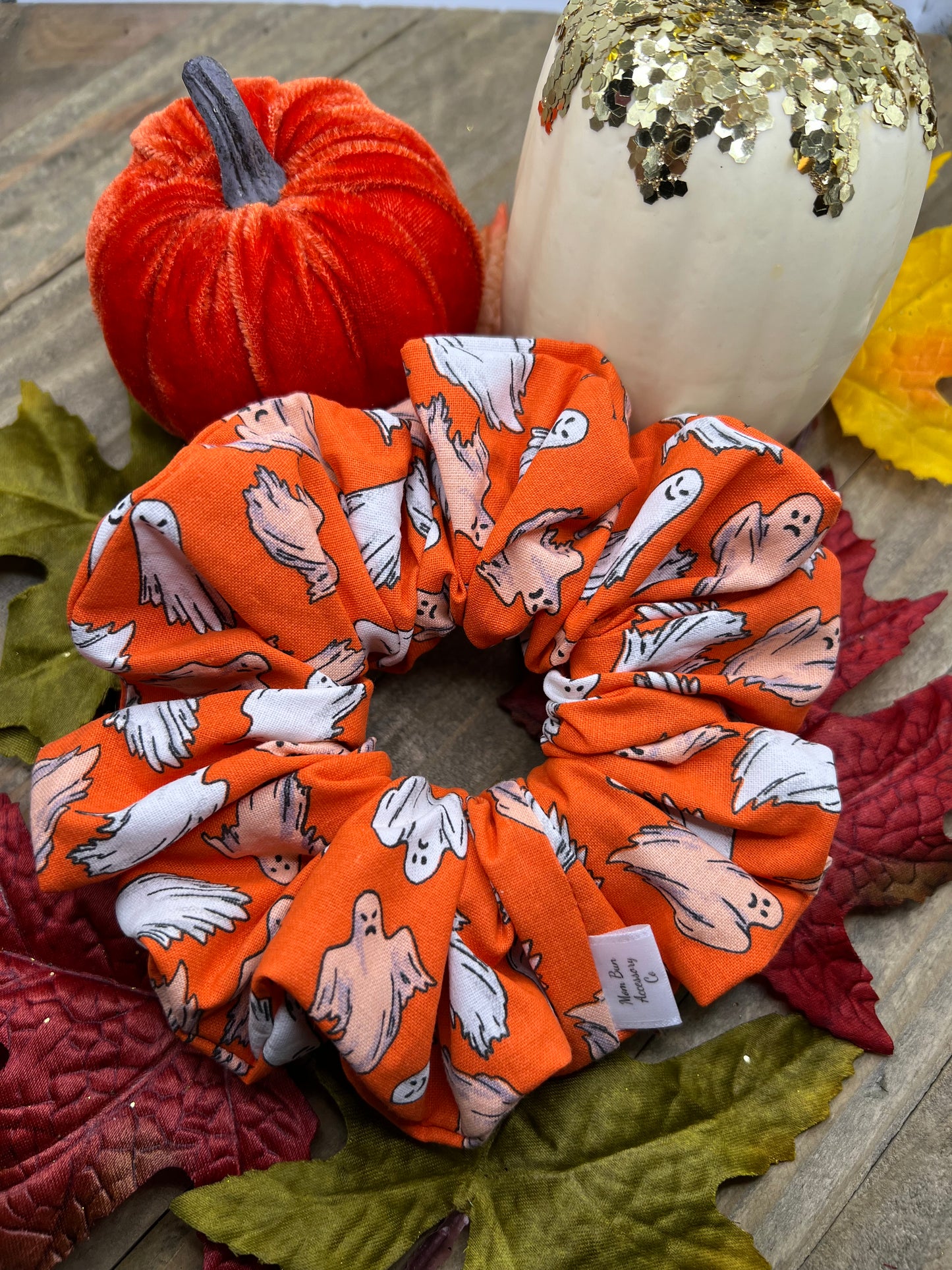 Spooooky ghosts (glow in the dark)