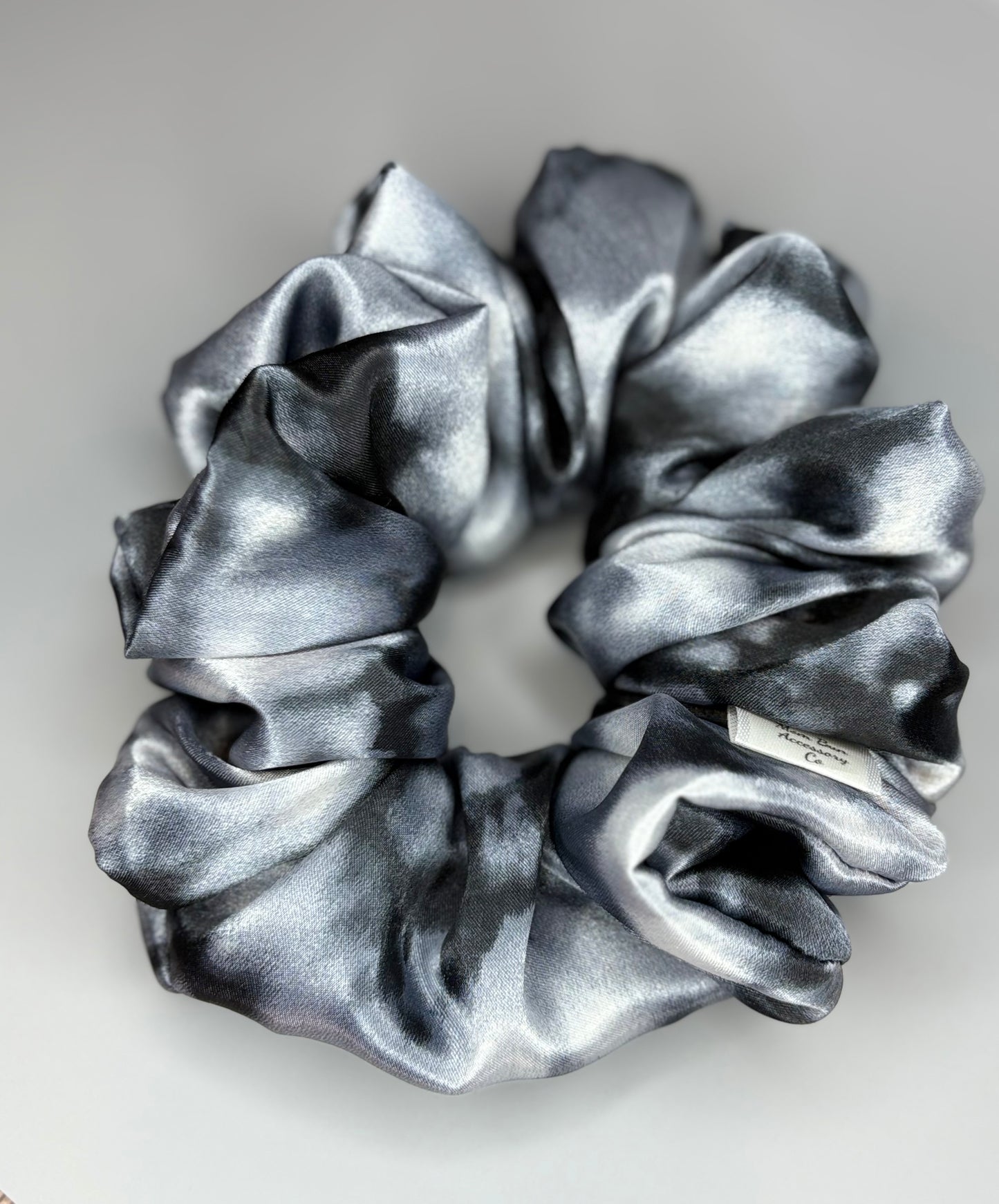 Dark tye dye